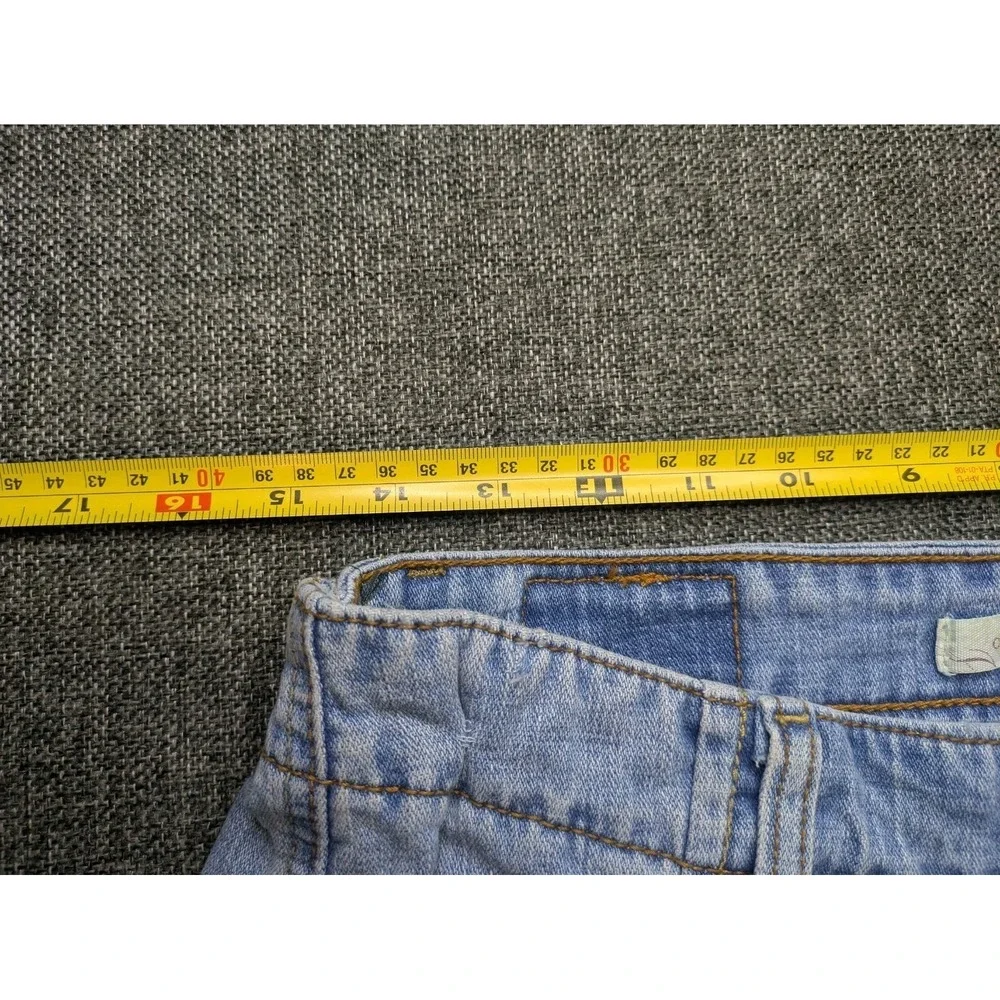 Levis 515 Women's Jeans Blue Light Wash Denim Capri Cuffed Pants Size 10